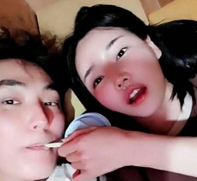 雅安迅康药业:总是情绪低落可能是缺维生素D